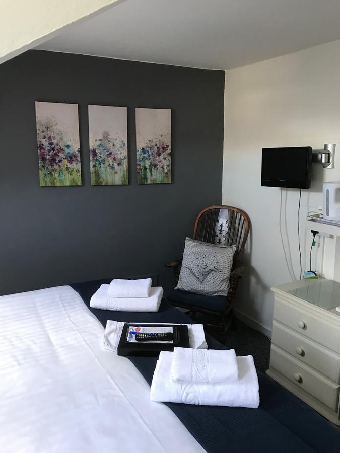 Rainbow Lodge Guest House Plymouth Bagian luar foto